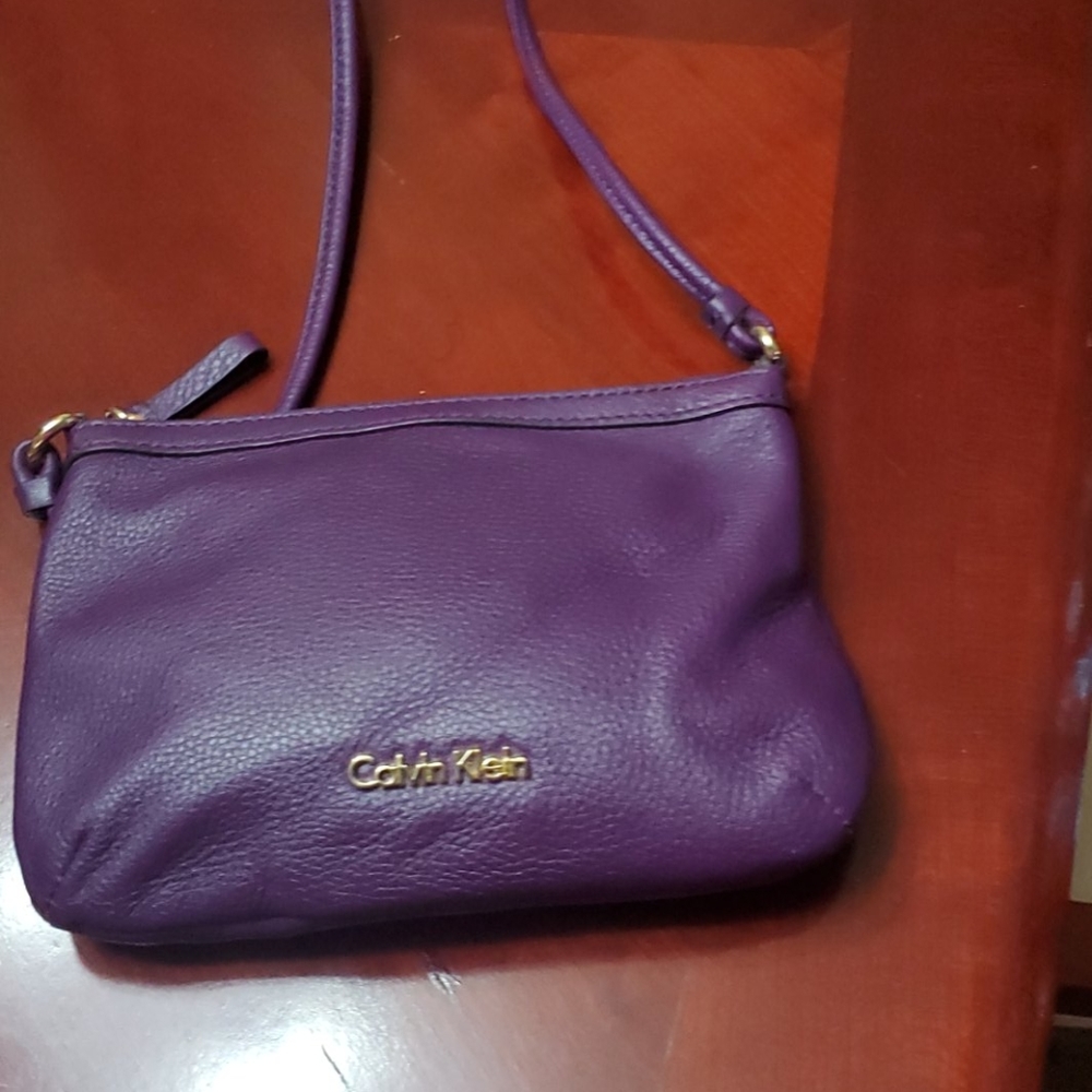 Crossbody bag